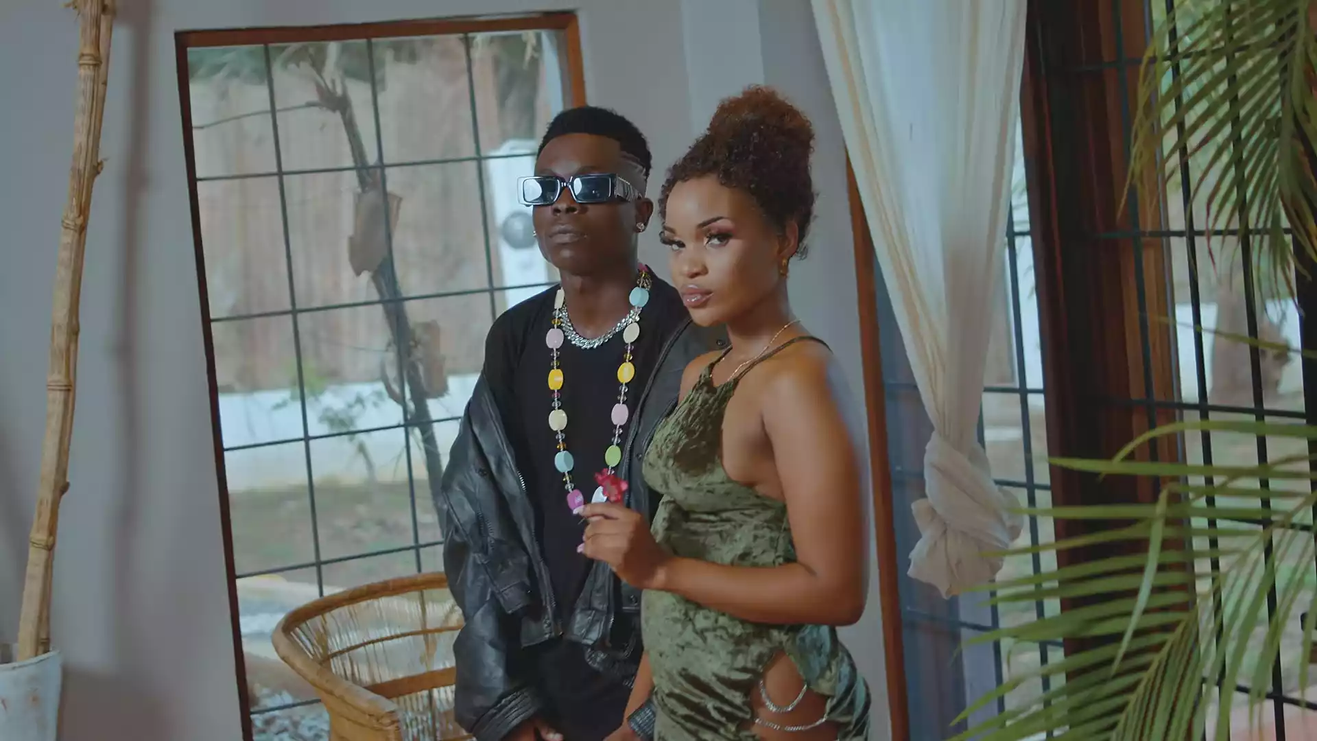 Fabi Fire official Music Video 1 17 screenshot