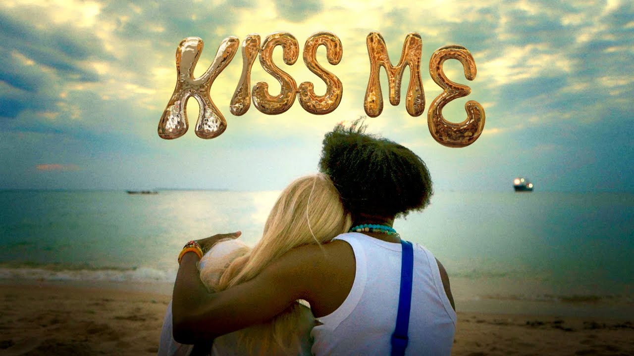 Maua Sama Kiss Me Lyrics Video Download