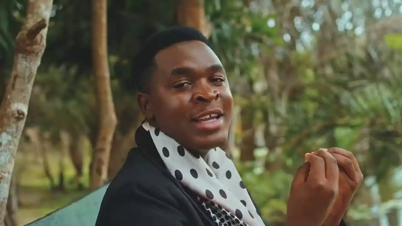 Obby Alpha Bora Kushukuru Video Download