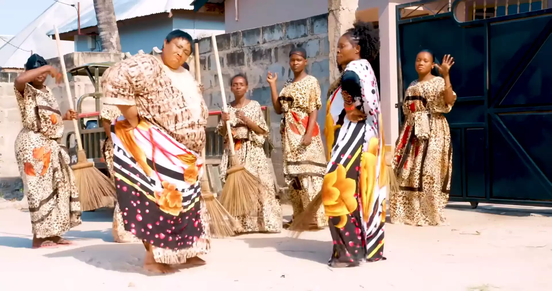 Rose Muhando Waache Waende Video Download