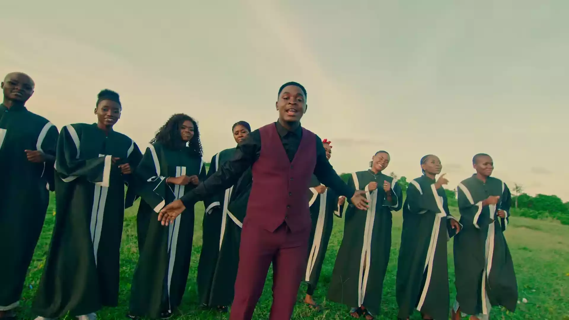 Obby Alpha Ft Guardian Angel PIGANA NA MUNGU Official Video 0 30 screenshot